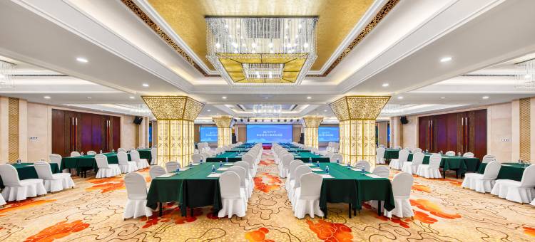 黄金海景大酒店(海口万绿园万象城店)图片