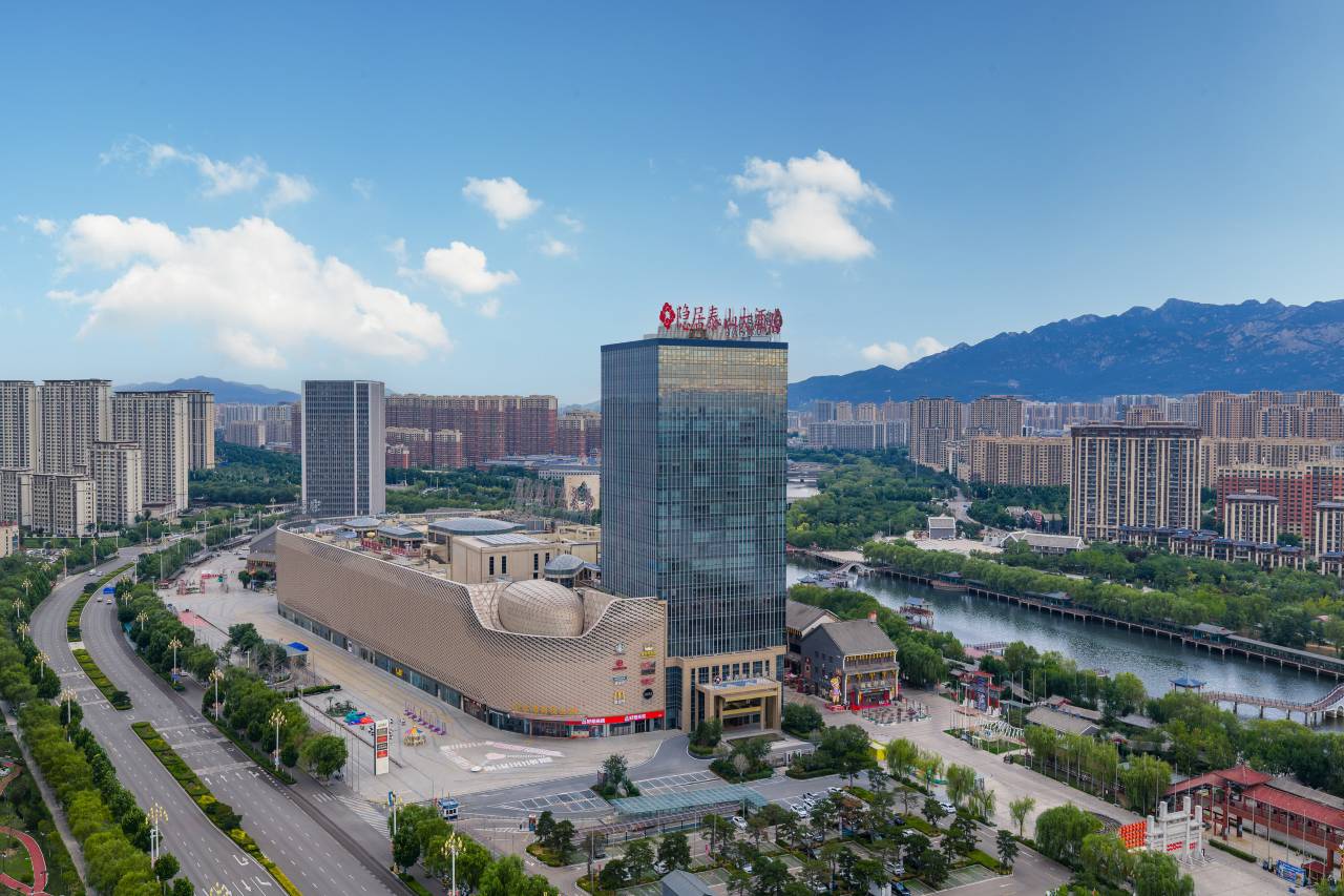 隐居泰山大酒店