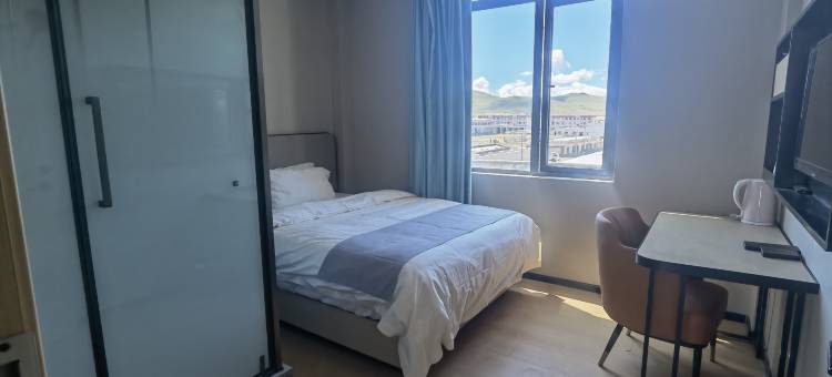 那曲金府商务宾馆图片