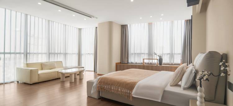 立夏朴宿酒店(眉山东站万达广场店)图片