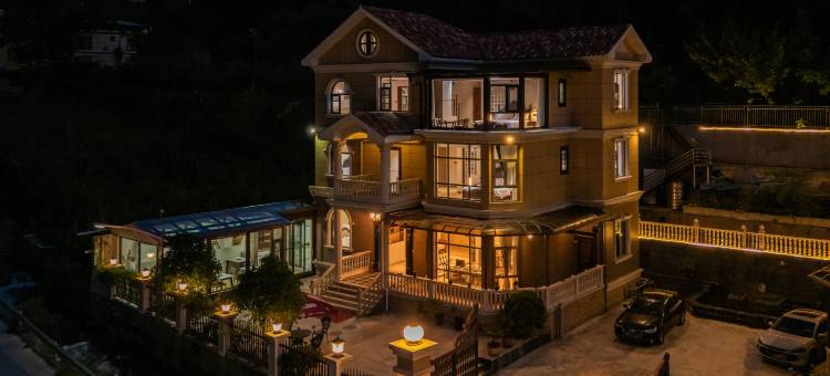 理县雪域绒邸避暑山庄(胆扎沐沟店)图片