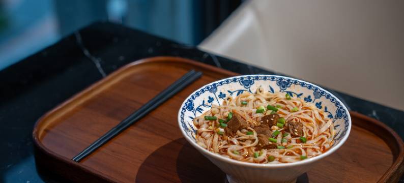 深圳福田华强北步行街亚朵酒店图片