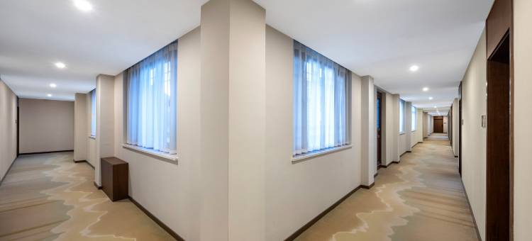 众春雅居酒店(定州古城万达广场店)图片