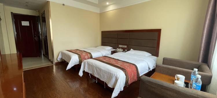 速8酒店(合作盛世聚宝店)图片