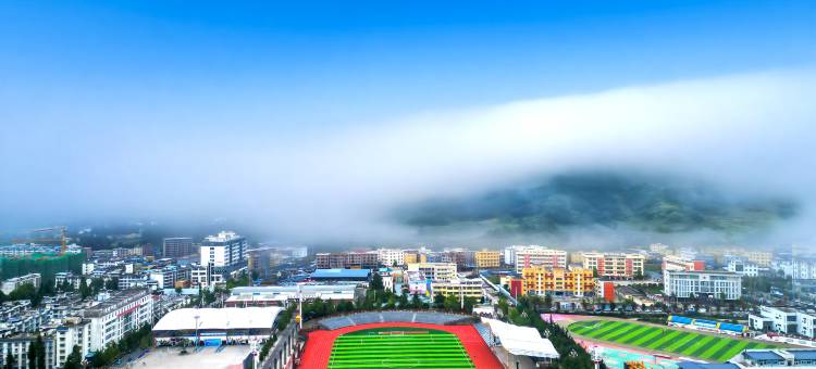 昭觉宏祥国际大酒店图片