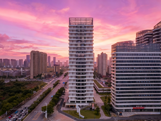 和家·Cityscape高空酒店(南昌西站国际体育中心店)