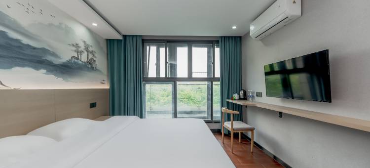 如家驿居酒店(杭州良渚新城逸盛路地铁站店)图片