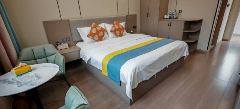 曼花香酒店(龙泉驿信息工程大学标榜职业学院店)图片