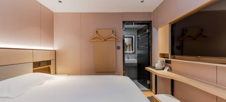 云绯酒店(上海前滩三林路地铁站店)图片