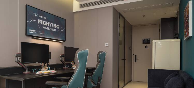 网鱼电竞酒店(南昌西站北广场店)图片