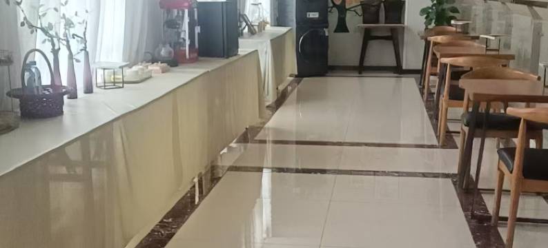 君华滨湖酒店(铜陵天井湖景区店)图片