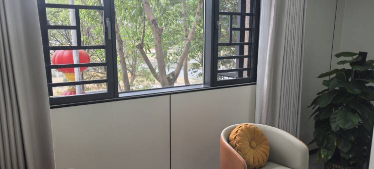 嘉惠精品酒店(全南县站前路店)图片