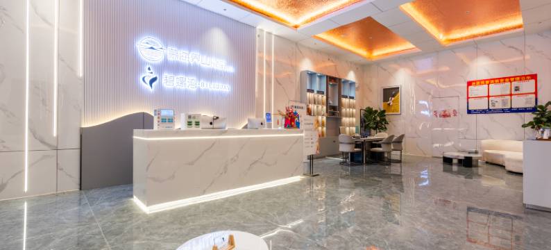 大理慕海养山太空舱悬崖海景酒店图片