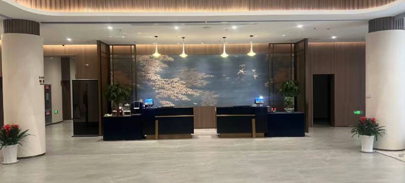 青岛海西花园酒店(城市阳台店)图片