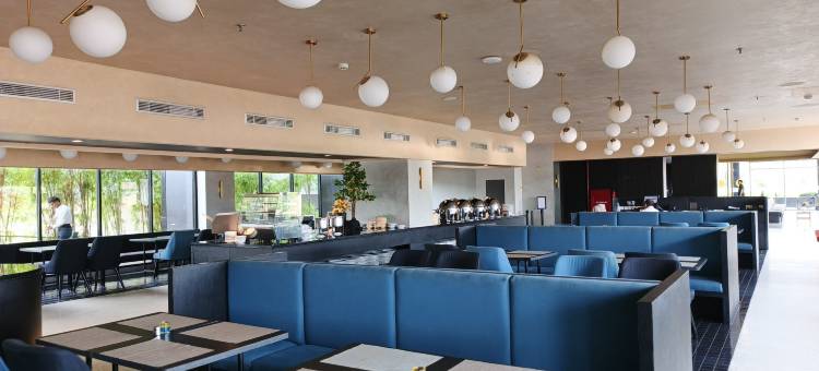 北干巴鲁波诺酒店(Bono Hotel by ARTOTEL - Pekanbaru)图片