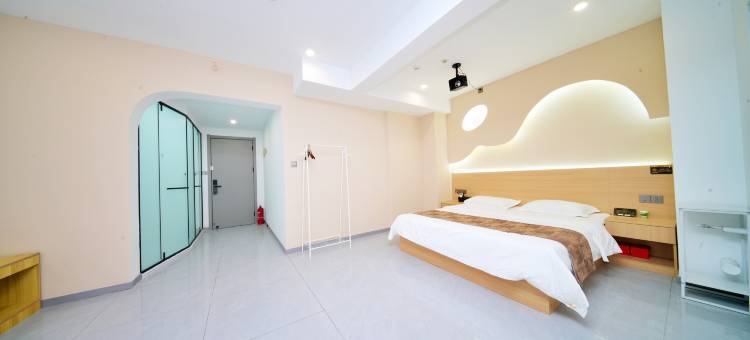 Wood·原木设计师民宿(徐州苏宁广场店)图片