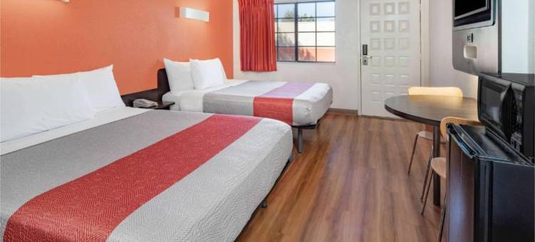 马默斯莱克斯6号汽车旅馆(Motel 6 Mammoth Lakes, CA)图片