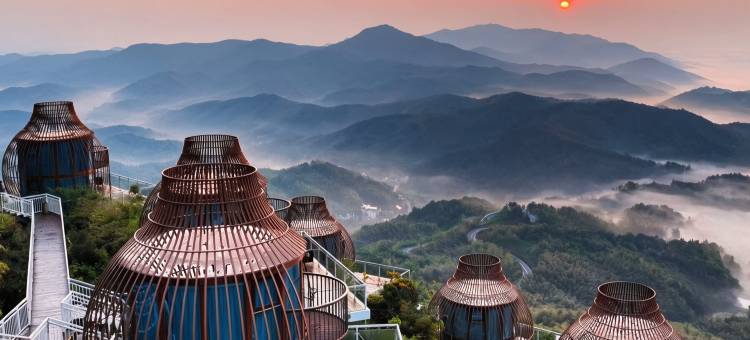 倦鸟归巢·露云娜美时光营地(寨基山店)图片