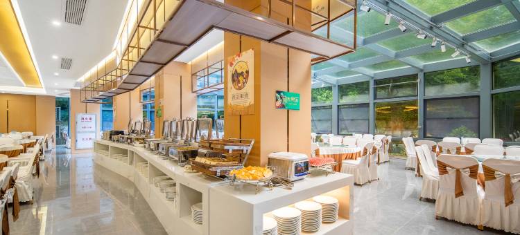 长旅沁庐云栖酒店(井冈山红军北路店)图片