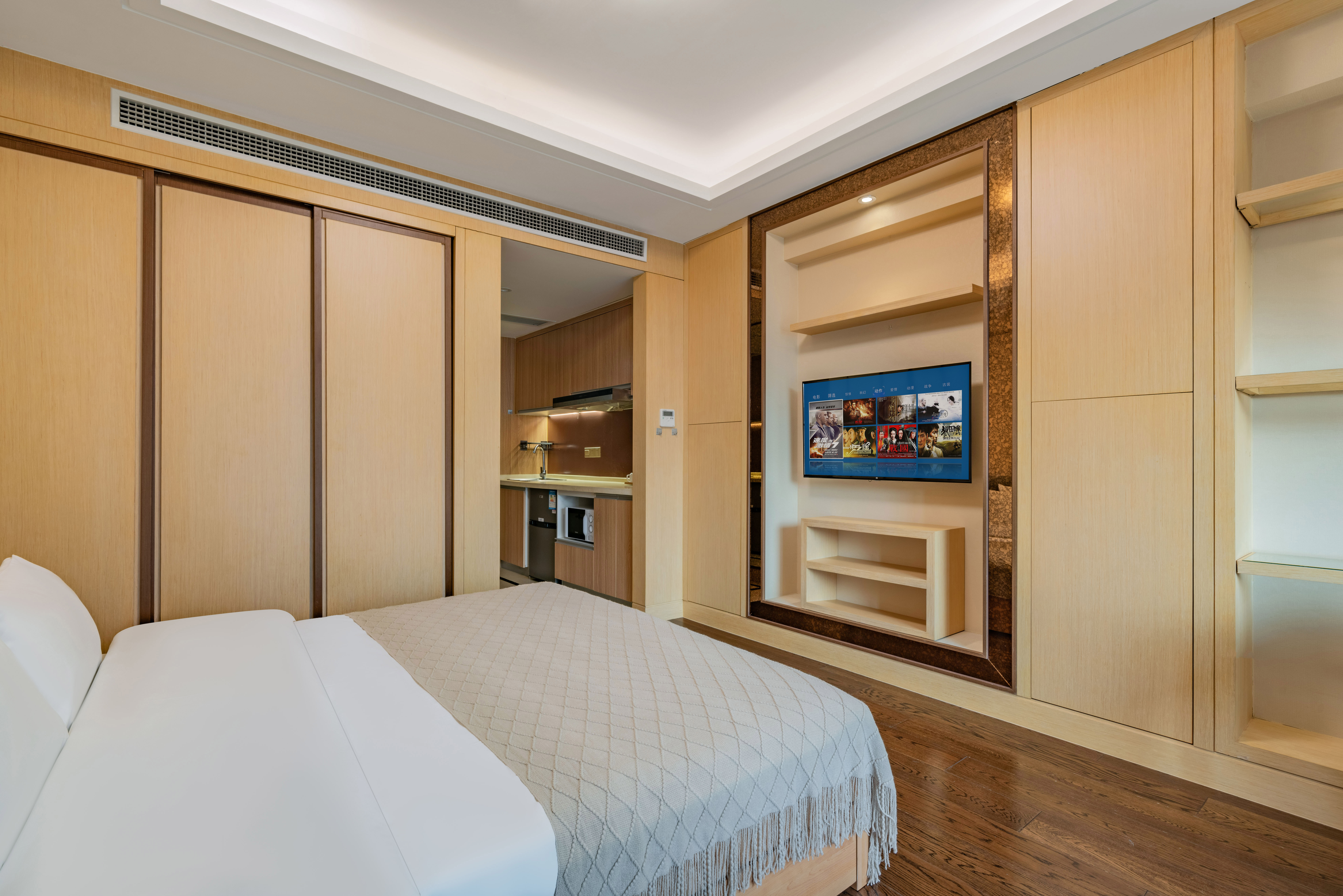 Yacheng Apartment (Hangzhou Ocean Letian Port Daguan Subway Station Branch) Over view