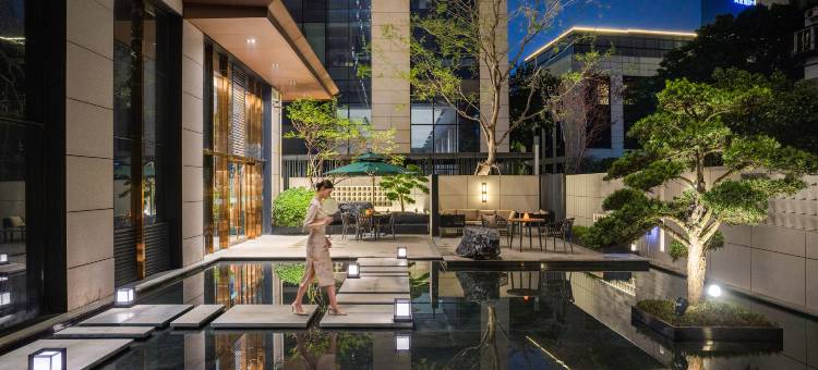 臻程酒店(武汉汉口火车站江宸天街店)图片