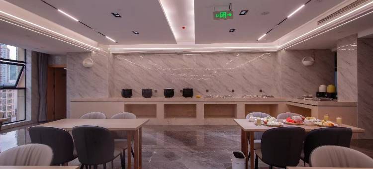 玉景潭酒店(文山多弗城店)图片