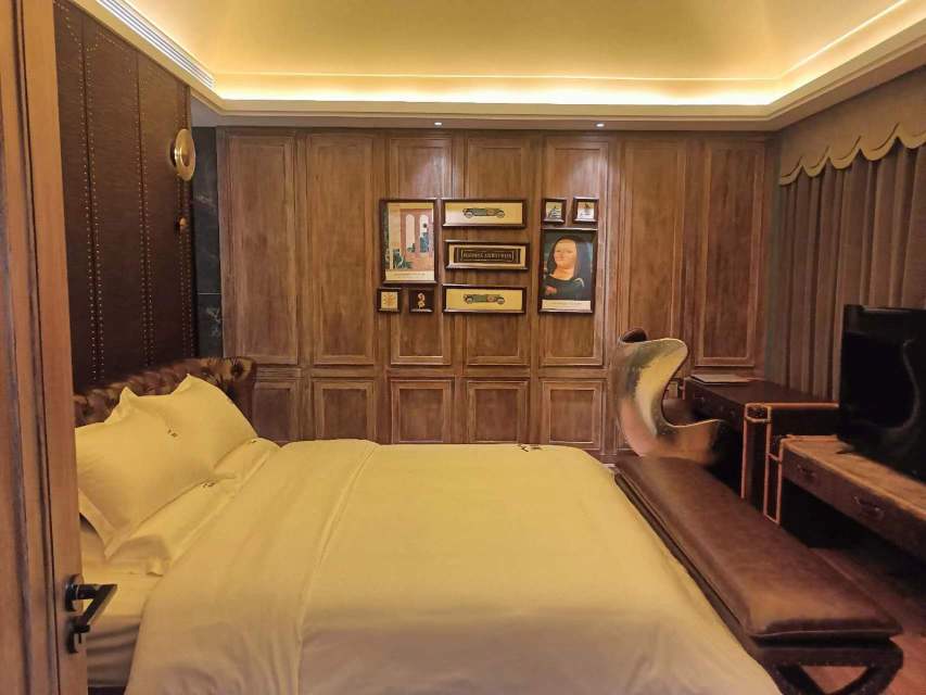 cloud-dwelling escapeOver view