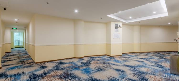 聚居酒店(佛山海骏达城店)图片