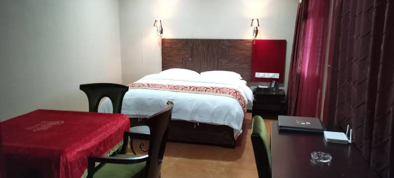 黄龙观悬崖民宿图片