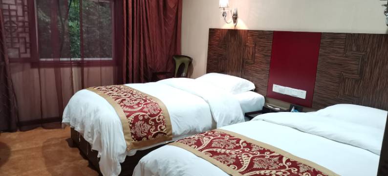 黄龙观悬崖民宿图片