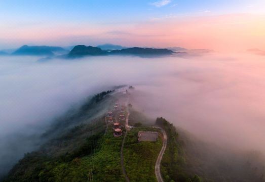 CLOUDHILLASKER Hotel Overview