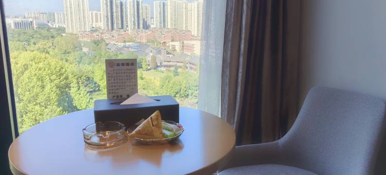 岱曦酒店(贵阳万象汇金阳医院店)图片