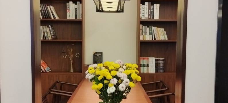 后客智慧酒店(重庆欢乐谷光环购物公园店)图片