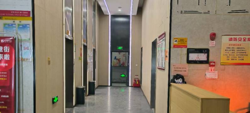 梵尘电竞影院公寓(晋中万达店)图片