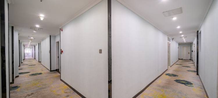 格林豪泰快捷酒店(佛山龙江会展中心盈信广场店)图片