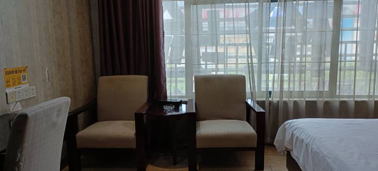 六安振兴精品酒店(光彩大市场火车站店)图片