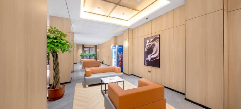 白金汉假日酒店(会展中心店)图片