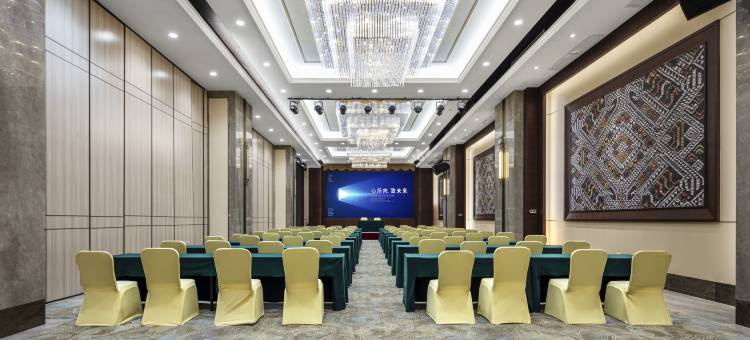 川渝汇森大酒店(百色市人民医院右江民族医学院店)图片