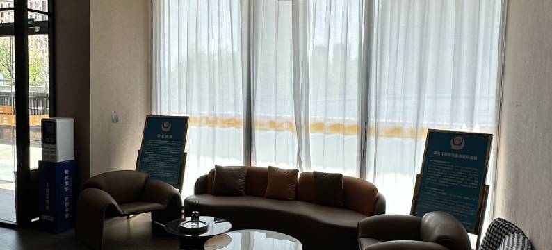 兰际酒店(北京鸟巢立水桥地铁站店)图片