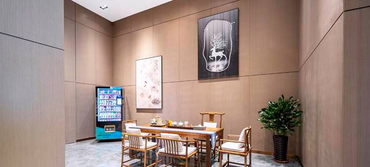 格林东方酒店(乌鲁木齐天山国际机场新天润国际社区店)图片