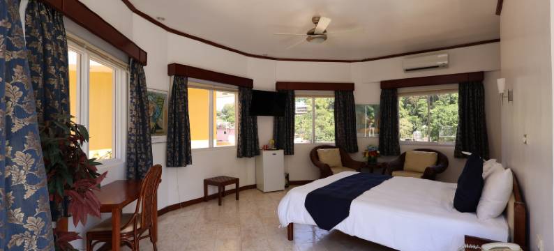 美人鱼度假村和潜水中心(Mermaid Resort and Dive Center)图片