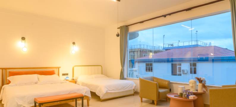 深圳鹭遇·云巅空中花园美宿(海贝湾店)图片