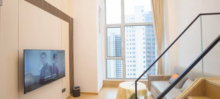 全橙·欢喜LOFT智能影院公寓(吾悦广场店)图片