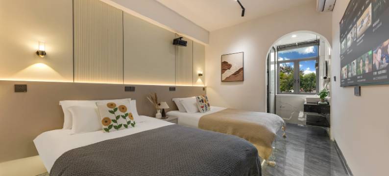 简约EaseAbout酒店(厦门北站旺角新天地店)图片