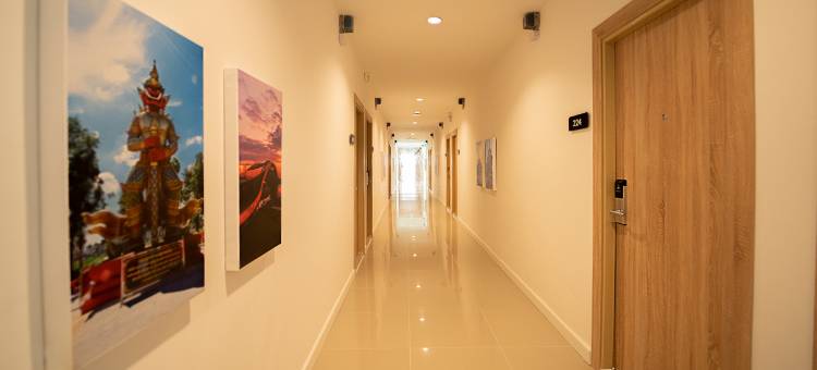 B2 那空沙旺精品&经济酒店(B2 Nakhon Sawan Boutique & Budget Hotel)图片