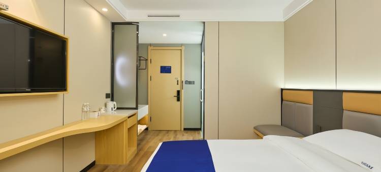 速8优选酒店(乌兰布统景区店)图片