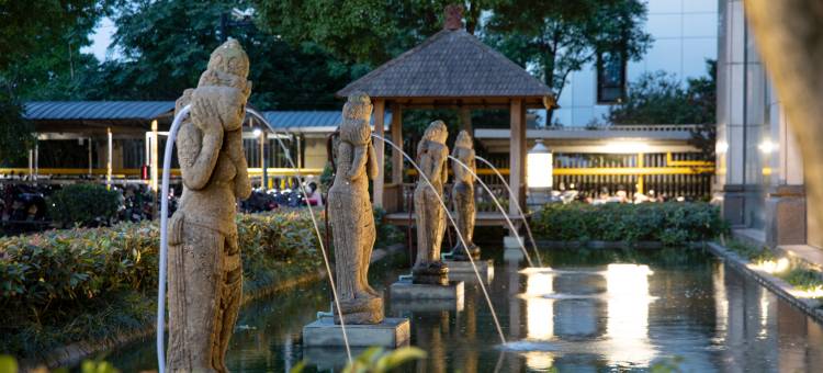 杭州萧山银隆君亭酒店(杭发厂地铁站店)图片