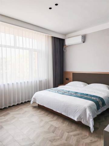 溪悦酒店(大连春柳地铁站店)