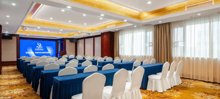 维也纳酒店(东莞大岭山体育公园店)图片