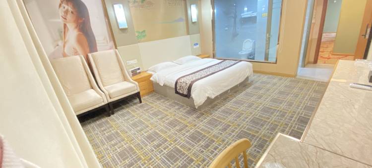 OYO逸家商务酒店(成都郫都区东大街夜市口店)图片